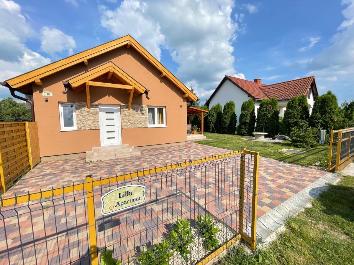 Lilla Apartman Balatonkeresztur Bagian luar foto